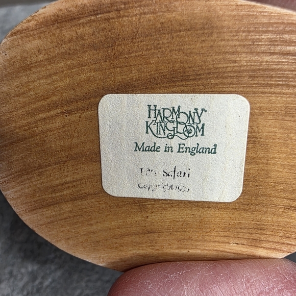 Harmony Kingdom "Ed's Safari" Figurine Made In England Animal Trinket Box - Picture 3 of 11